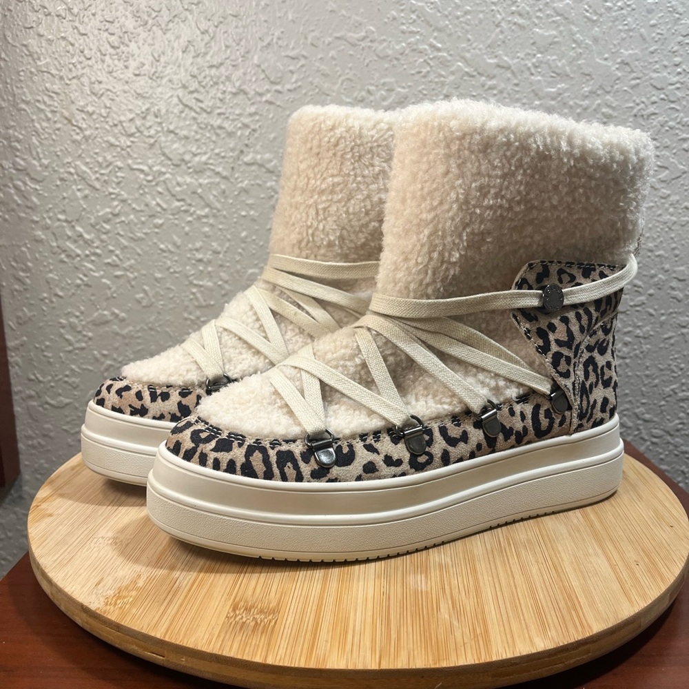 🔥 J SLIDES NEWBIE SUEDE LEOPARD PRINT PLATFORM ANKLE BOOTS WOMENS SIZE 6.5 - Picture 2 of 10